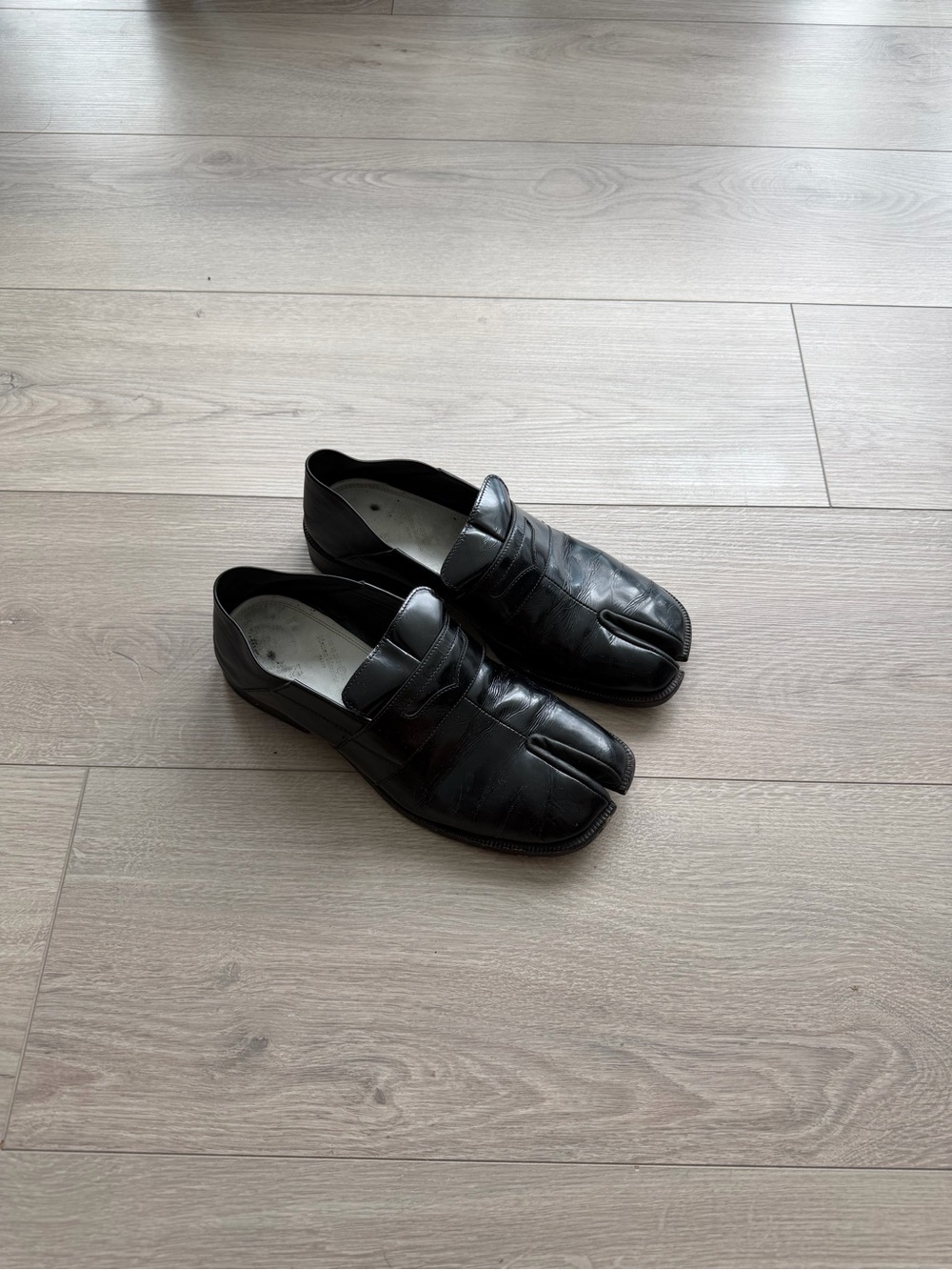 Maison Martin Margiela Black Split-Toe Leather Slip-Ons